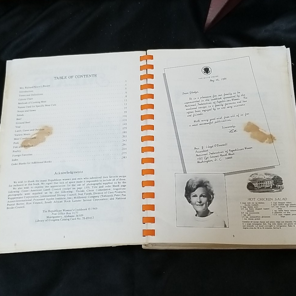 🍳VINTAGE COOKBOOKS - Picture 4 of 11